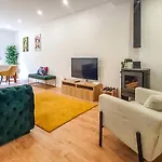 Apartment Charm House Lissabon