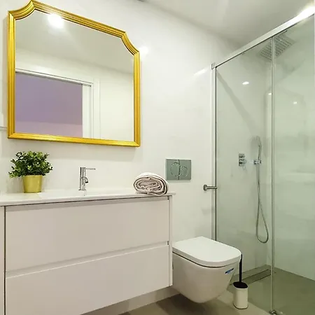 Charm House Appartamento Lisbona
