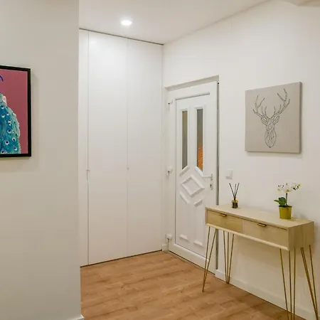 Apartment Charm House *